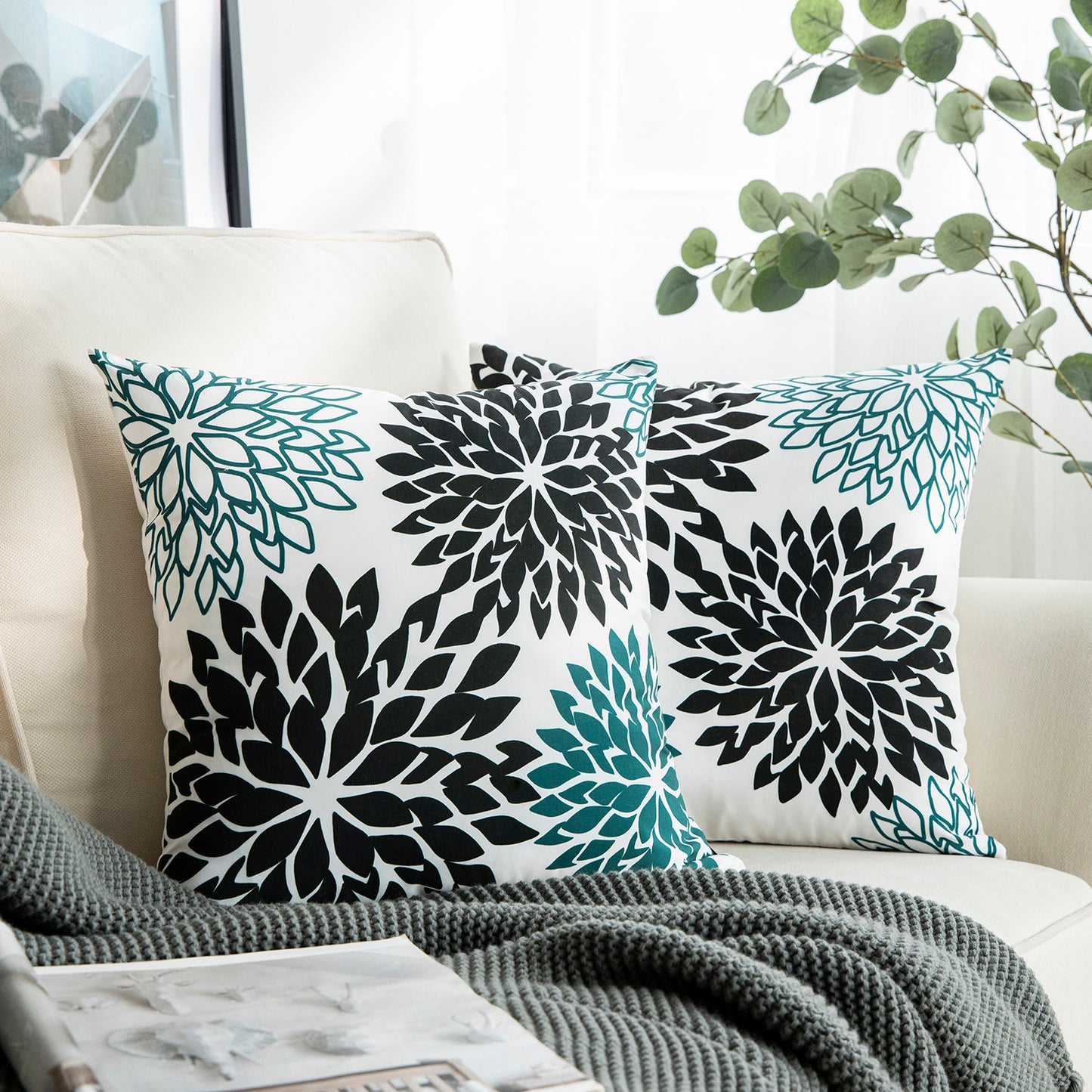 New Living Series Square Decorative Throw Pillow Covers, 18" x 18", 1 Pack Of 2