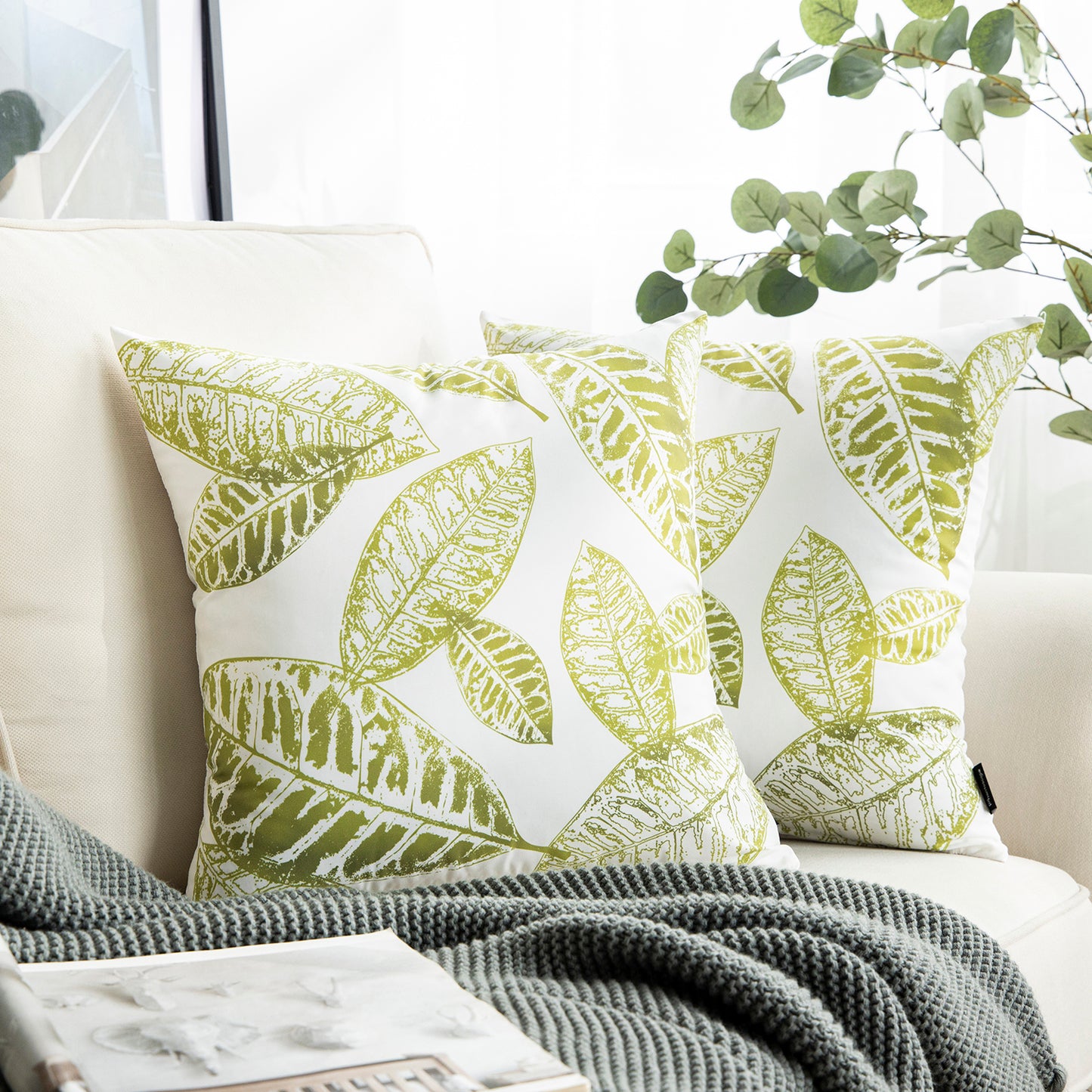 New Living Series Square Decorative Throw Pillow Covers, 18" x 18", 1 Pack Of 2