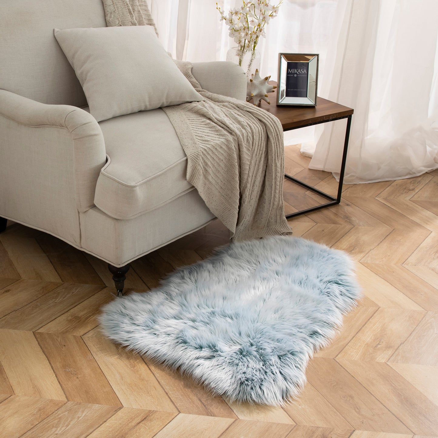 Deluxe Ultra Soft Faux Sheepskin Fur Series Fluffy Decorative Indoor Shag Area Rug, 2 x 3 Feet