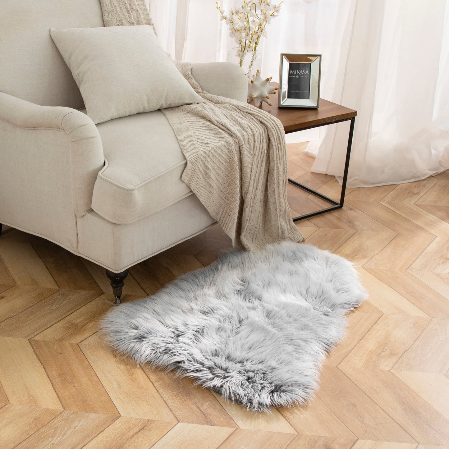 Deluxe Ultra Soft Faux Sheepskin Fur Series Fluffy Decorative Indoor Shag Area Rug, 2 x 3 Feet